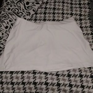 Wilson white tennis skirt